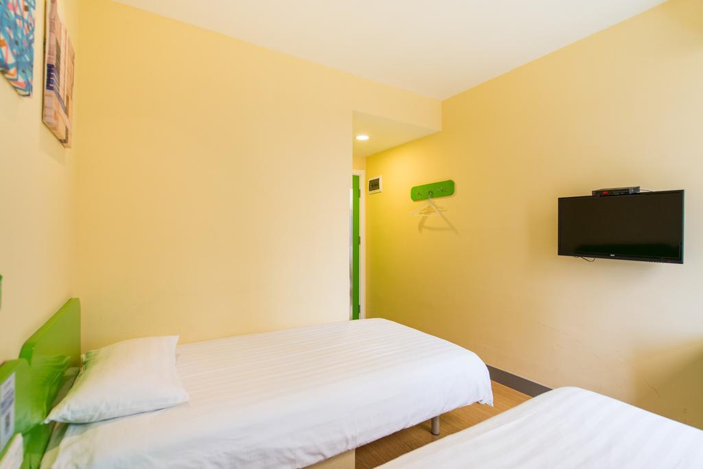 Hi Inn Shenyang Fengtian Street Zewnętrze zdjęcie