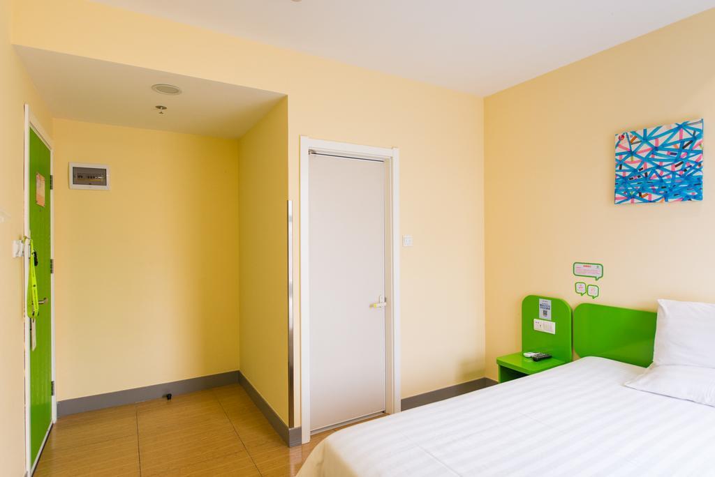 Hi Inn Shenyang Fengtian Street Zewnętrze zdjęcie